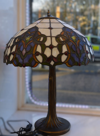 Handmade Tiffany Glass Medium Table Lamp [G163452]