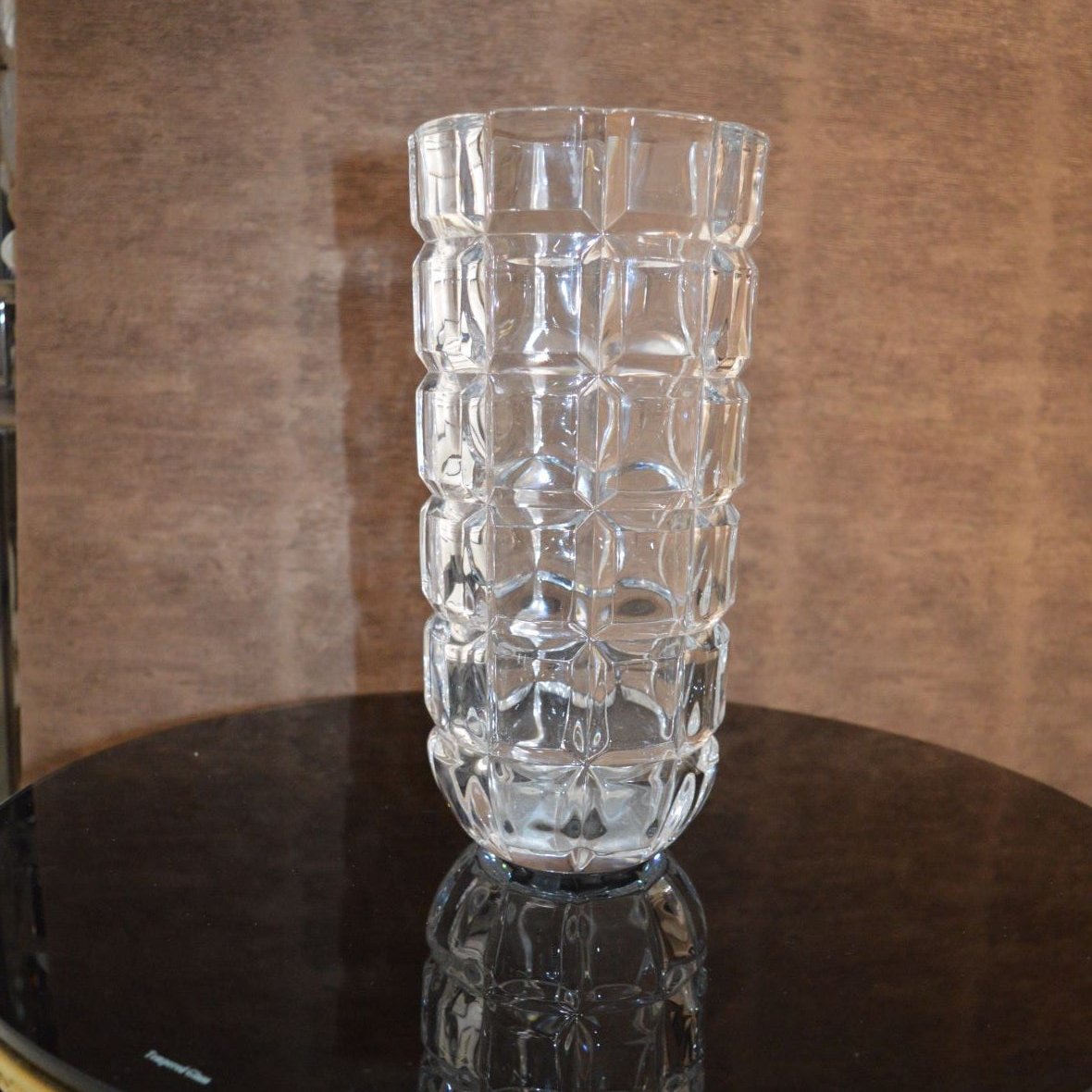 Pure top-quality glass crystallic vases in different sizes and designs