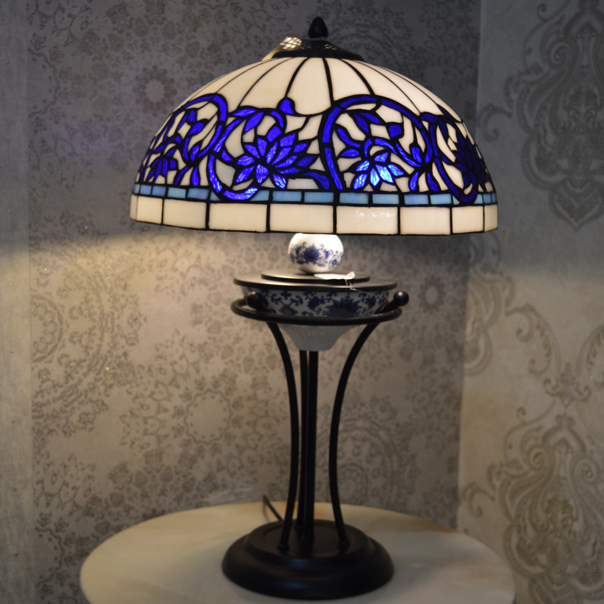 Handmade White and Blue Round Glass shade Tiffany Table Lamp &amp; Floor Lamp